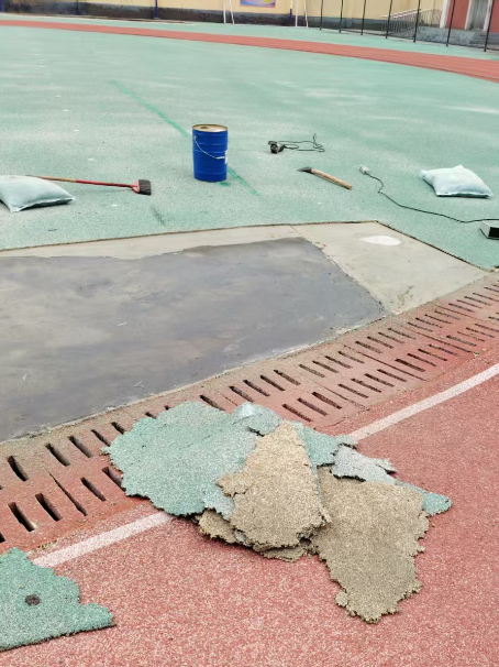 昌吉球场翻新维修补、球场翻新修补改造