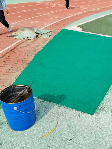 昌吉球场翻新修补改造专项服务介绍